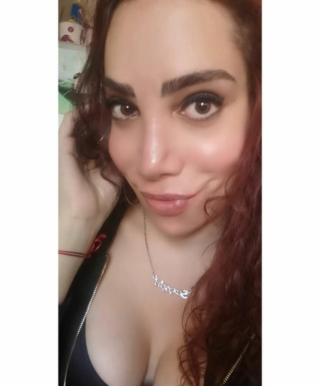 soficontigo free model image