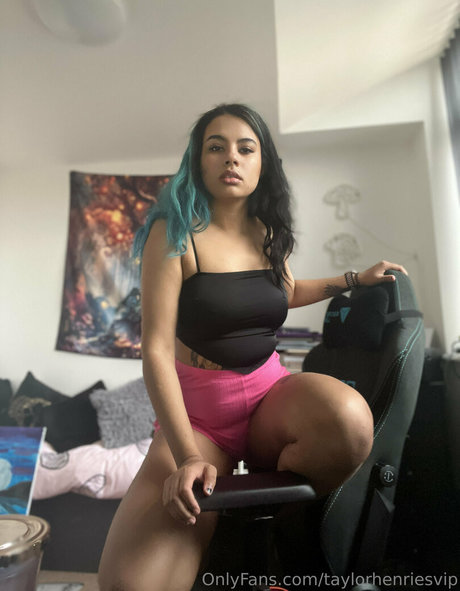 taylorhenries pornstar sex galleries