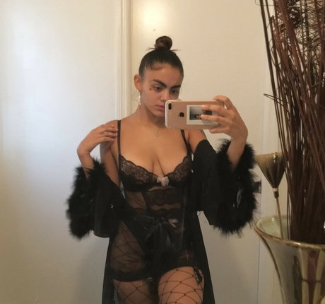 Trippyisme pornstar top photo