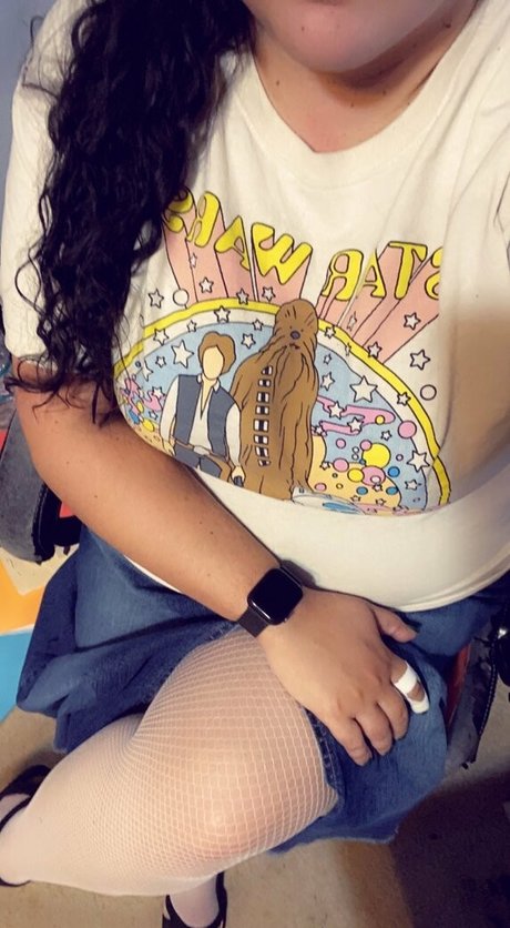 dizzykittenpaws hot model photos