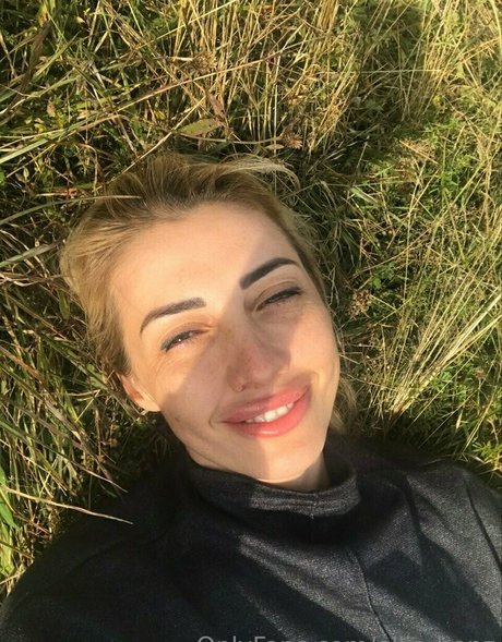 ellis benz pornstar image