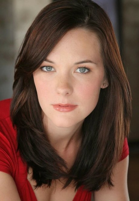 Courtnee Draper free pornstar pictures