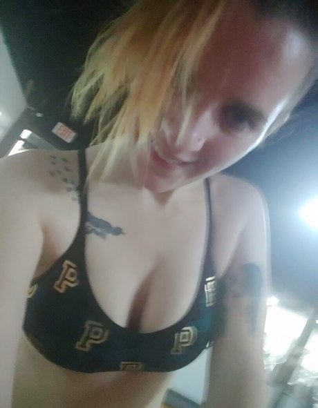 fittsexx11 model hd pictures