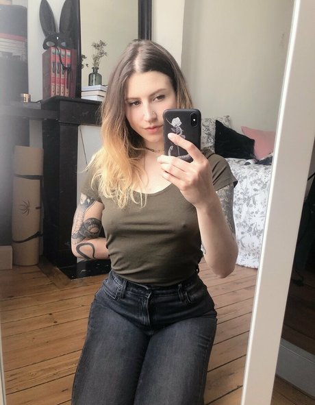 freematoushka star nude images