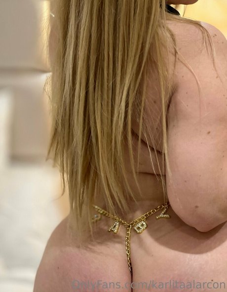 karlitaalarcon pornstar top photo