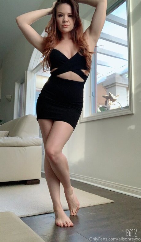 bent over pussy onlyfans hot nude archive