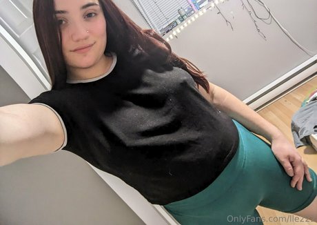 lle222 xxx pornstar pic