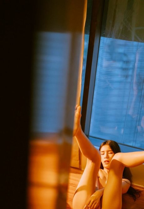 onlycarlyn model best img