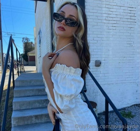 avaajayde model porn photos