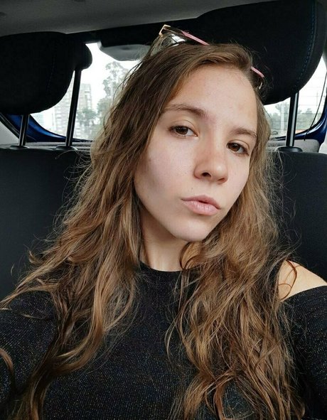 charming dora model art pictures