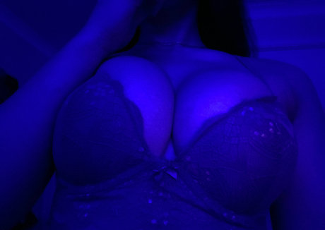 onlymamixo pornographic actress archive