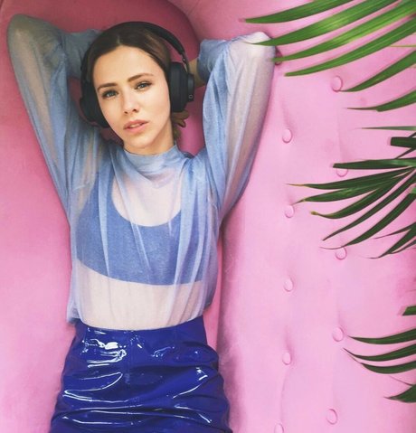 Dagny Norvoll Sandvik model hot picture