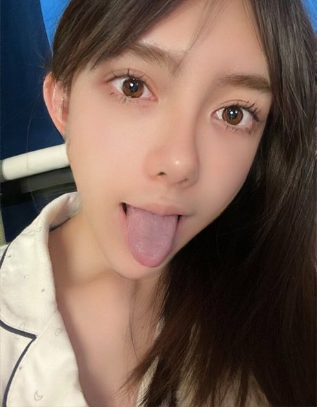 TS Xinxiaoxian_ model erotic image