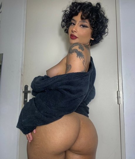 Drive Liquidation beautiful model pics