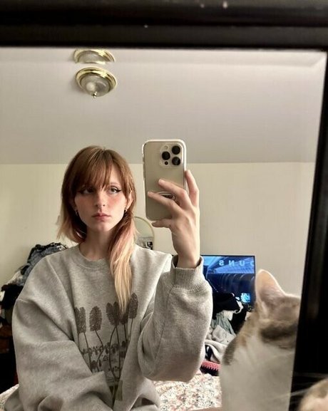 Daychain xxx star image