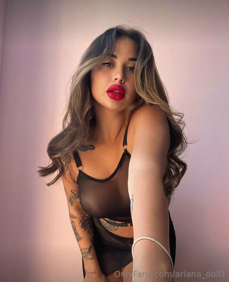 ariana doll1 pornstar sexy picture