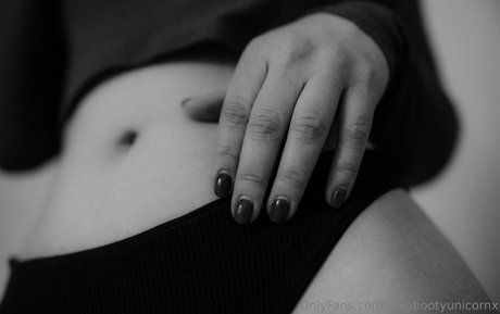 xBigBootyUnicornX top pornstar pic