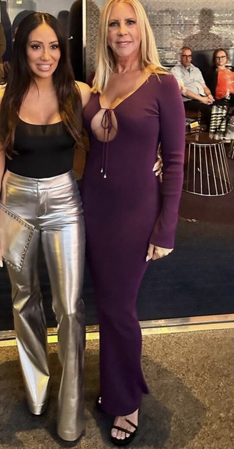 Vicki Gunvalson hot model images