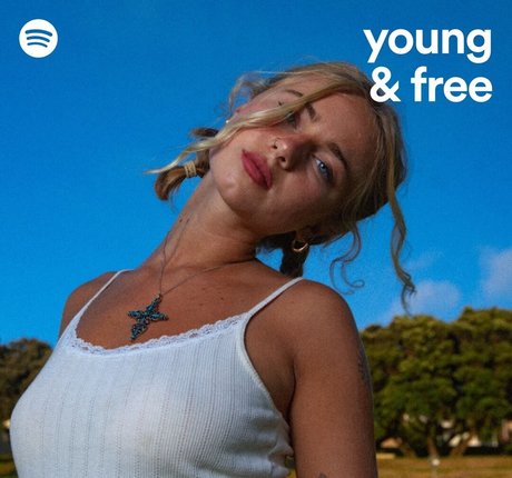 Claire Rosinkranz model free photo