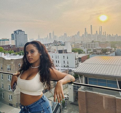 Madwavyy pornstar high quality img