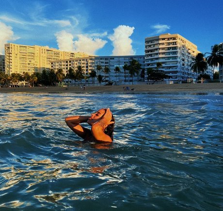 Madwavyy pornographic model images