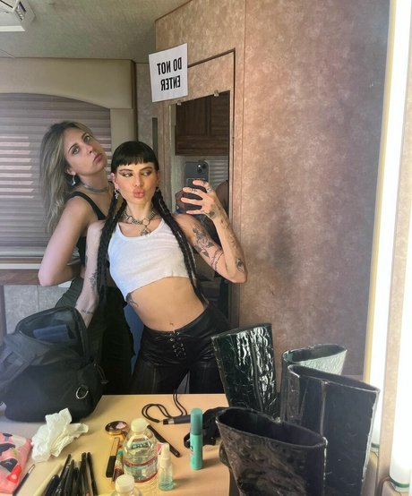 Lilith Czar star best photo