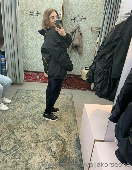 valiawixx pornstar pic