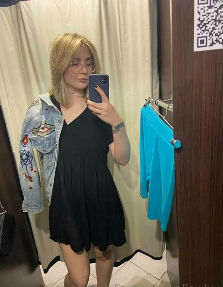 valiawixx model art photo