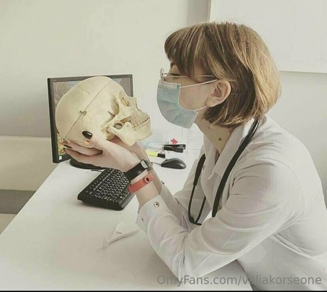 valiawixx pornstar nude img