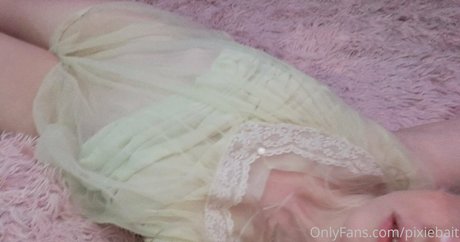 pixiebait top model images