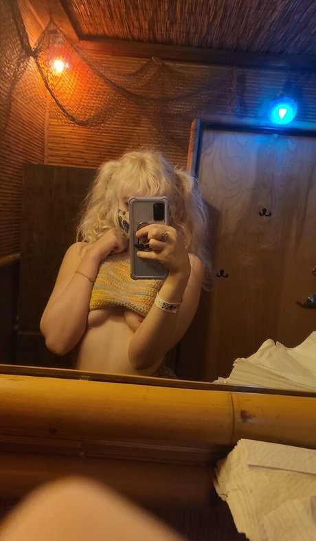 pixiebait model beautiful images