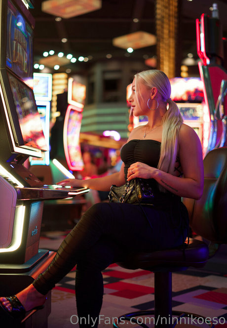 nchristin pornographic model pic