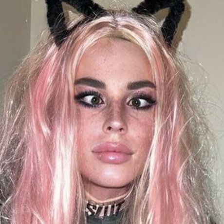 Nikki Lush hd star photos