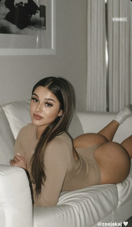 zoejakaj nudes pornstar pics