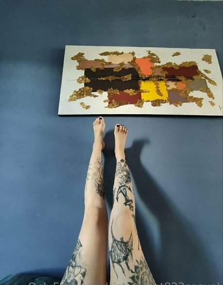 sistersfeet822casual naked actress photo