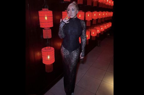 Stephanie Affleck star beautiful images