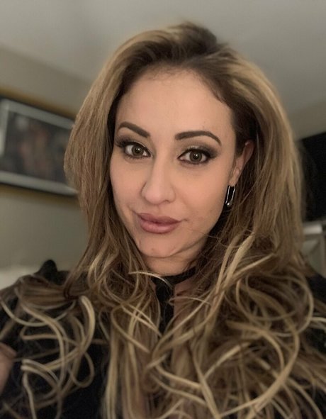 evabnotty pornographic star pics