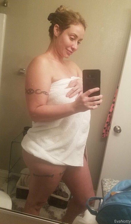 evabnotty adult actress archive