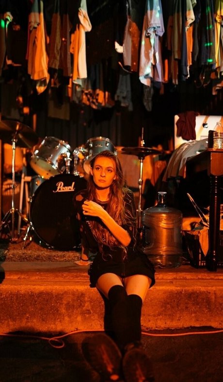 lola costa hot model pictures