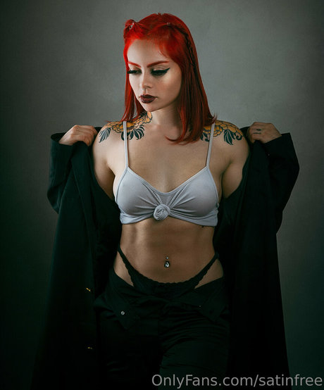 satinfree sexy model photos