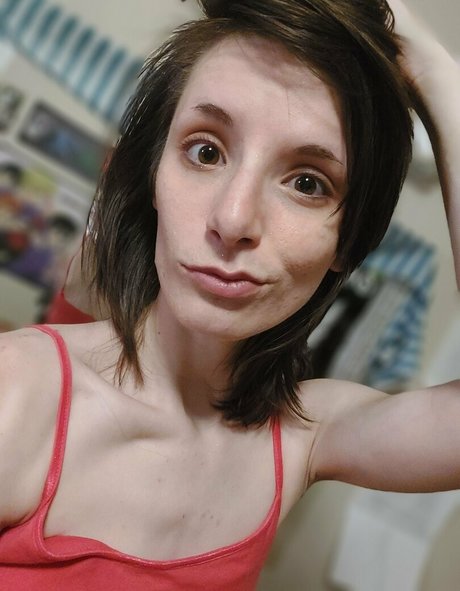 chxsoup erotic model image