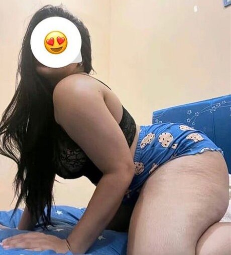 Rosa Maria pretty actress picture