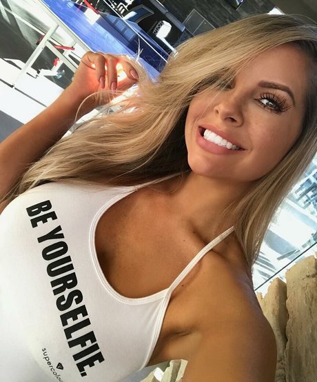 Kayla Collins star hd archive