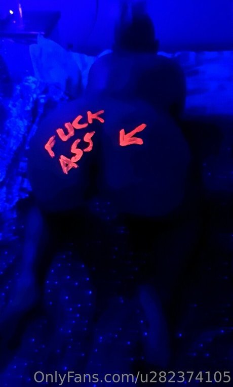 croatianbadgirl pretty pornstar pictures