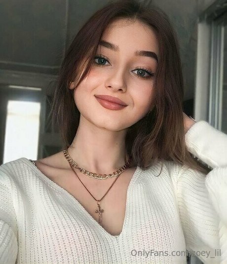 zoey lil model adult photo