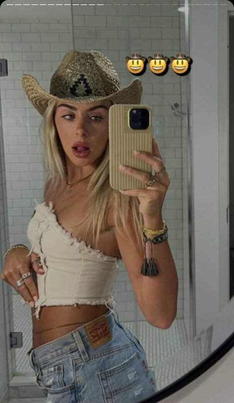 Cavinder Twins free model archive