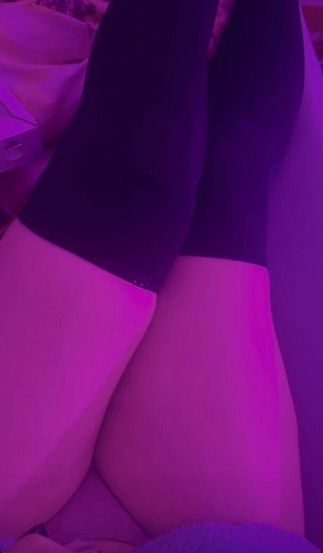 Akeno Chan naked pornstar pictures