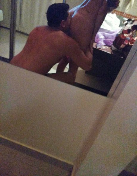 Hotwify1 pornstar perfect images