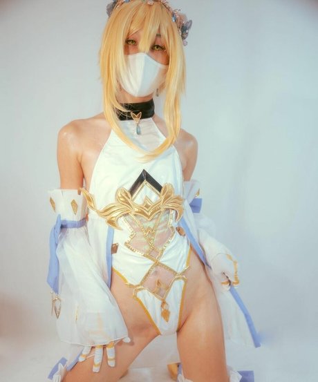 Yawarakai Luna pretty pornstar images