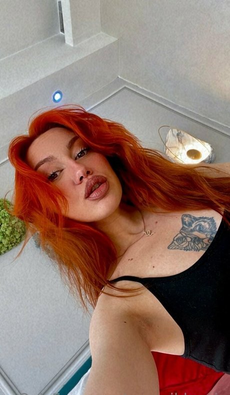 saraawildee pornographic actress image